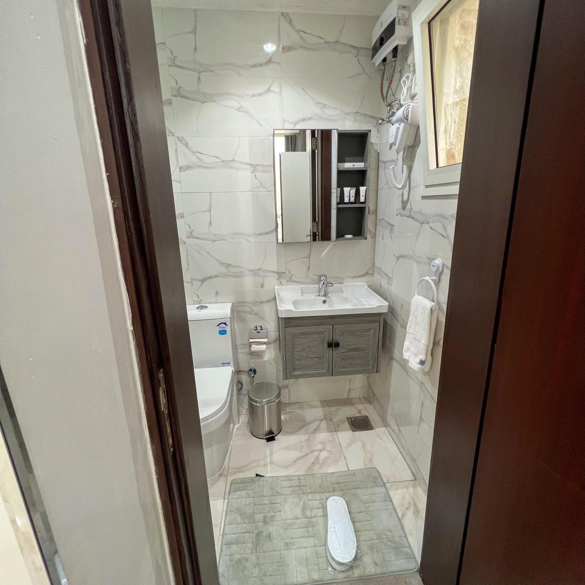 Appartamento Almasarat Tower Sea View Jiddah Esterno foto